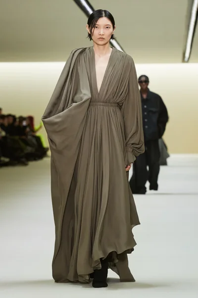 Look 19